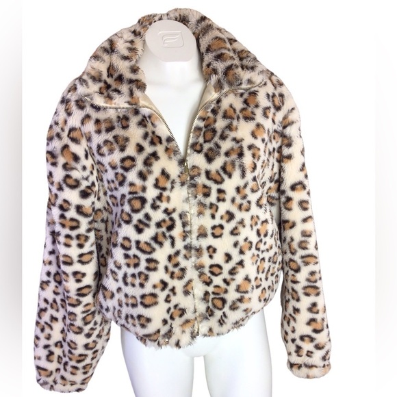 Know One Cares Leopard Print Super Soft Zip up Teddy Coat EUC size Small - Picture 2 of 7